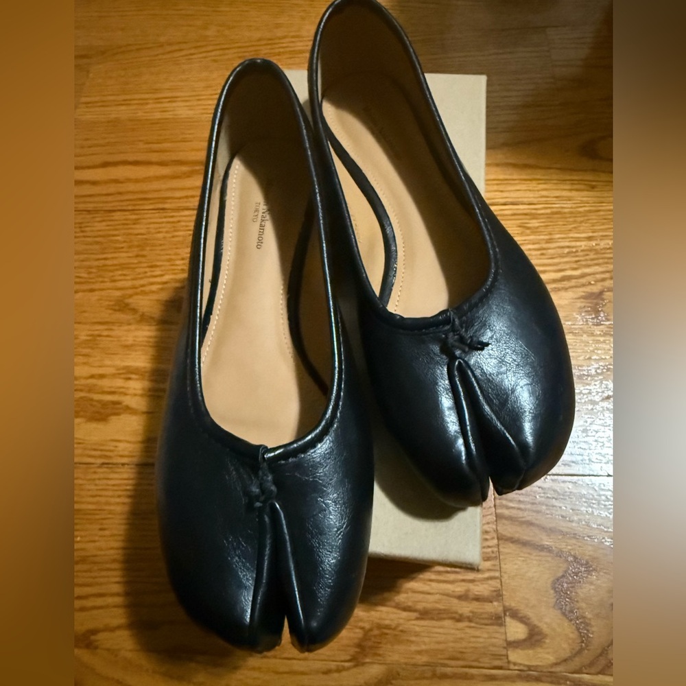 Maison Nakamoto Tokyo Black Tabi Flats Size 41/US10